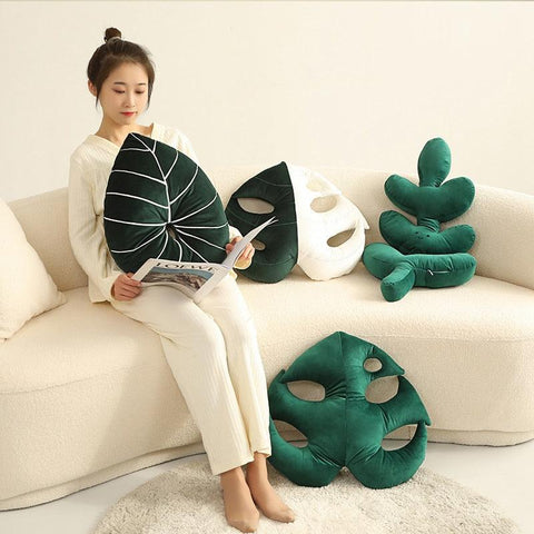 Green Leaf Plush Pillows - FajarShuruqSA