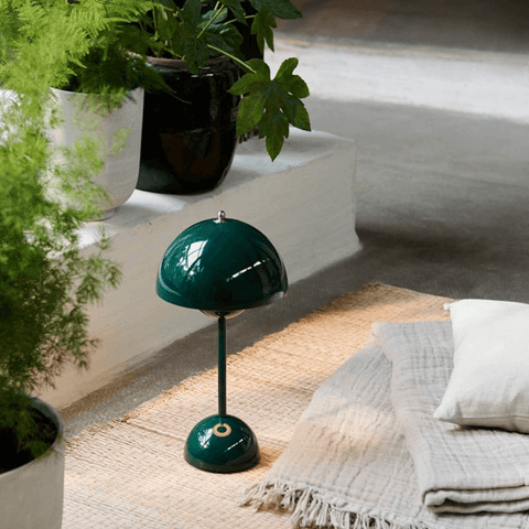 Flowerpot VP9 - Rechargeable Mushroom Table Lamp
