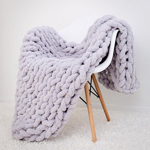 Yarn Knitted Blanket - FajarShuruqSA